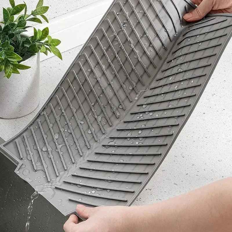 silicone-dish-drying-mat-with-drain-design-41192062_3.jpg